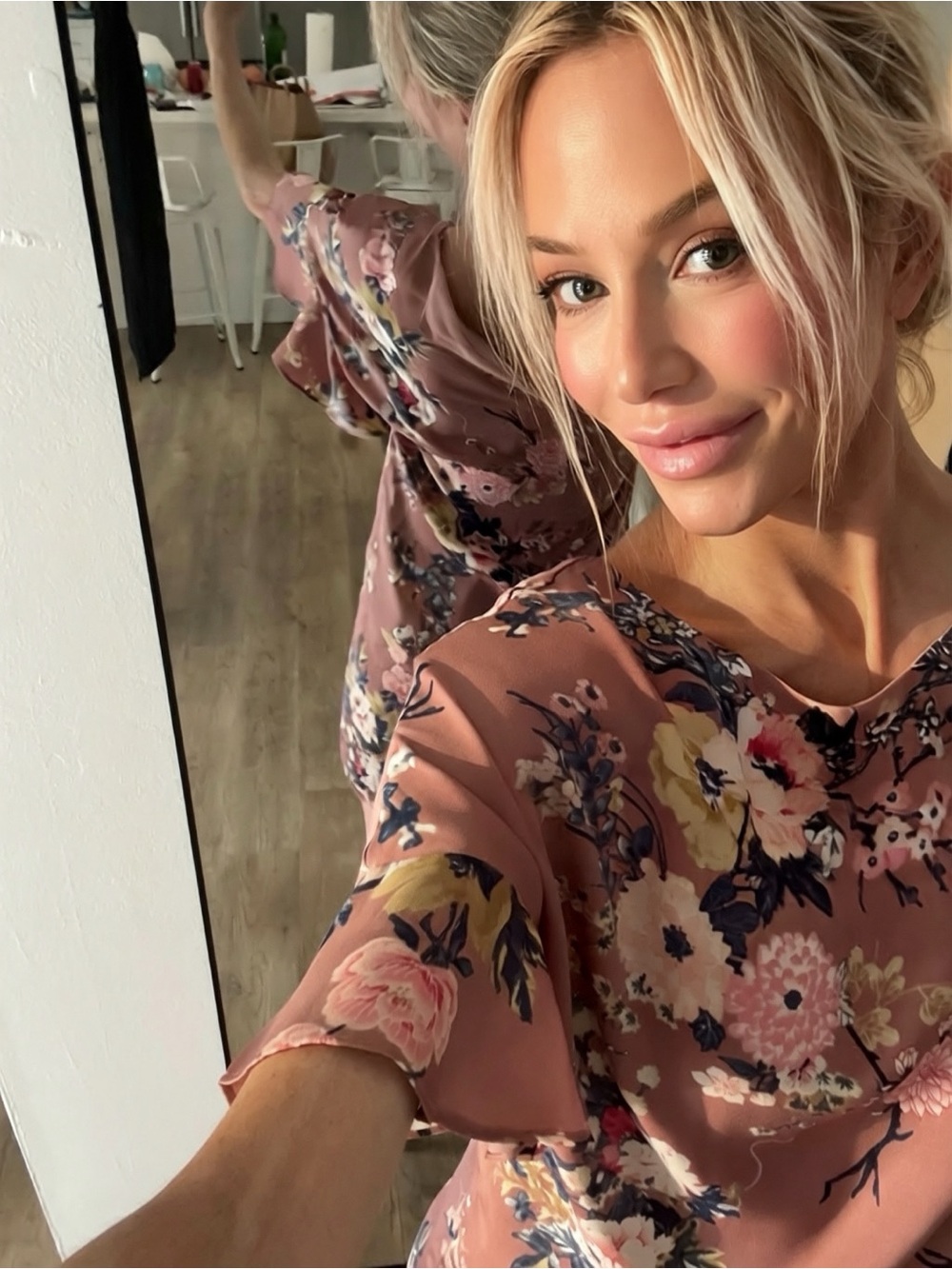 Romantic Floral Flutter-Sleeve dress in Dusty 🌹